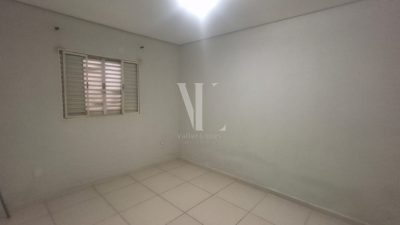 CASA com 02 quartos para VENDA Vila Insdustrial - Bauru-SP