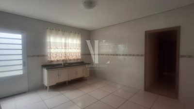 CASA com 02 quartos para VENDA Vila Insdustrial - Bauru-SP