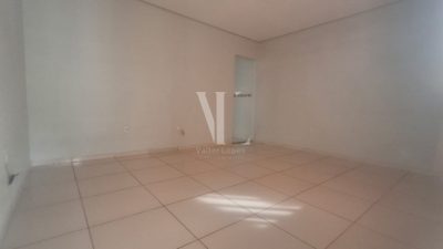 CASA com 02 quartos para VENDA Vila Insdustrial - Bauru-SP